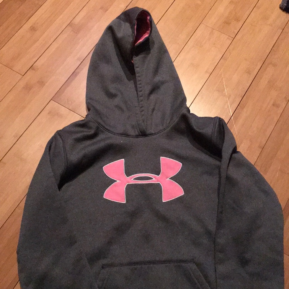 Under Armour Sweatshirt